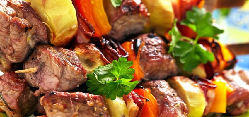 Заказать шашлык: лучшие способы подготовки и доставки