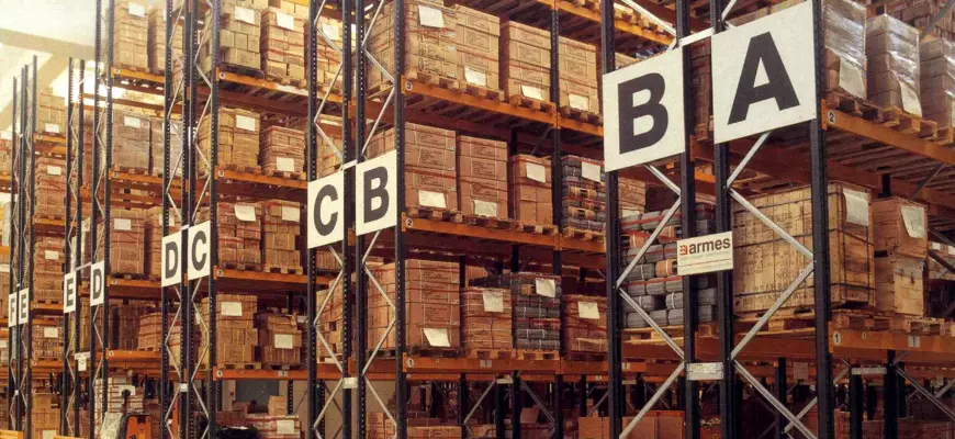 Анализ стоимости складов для хранения товаров в 2025 году и прогнозы изменений