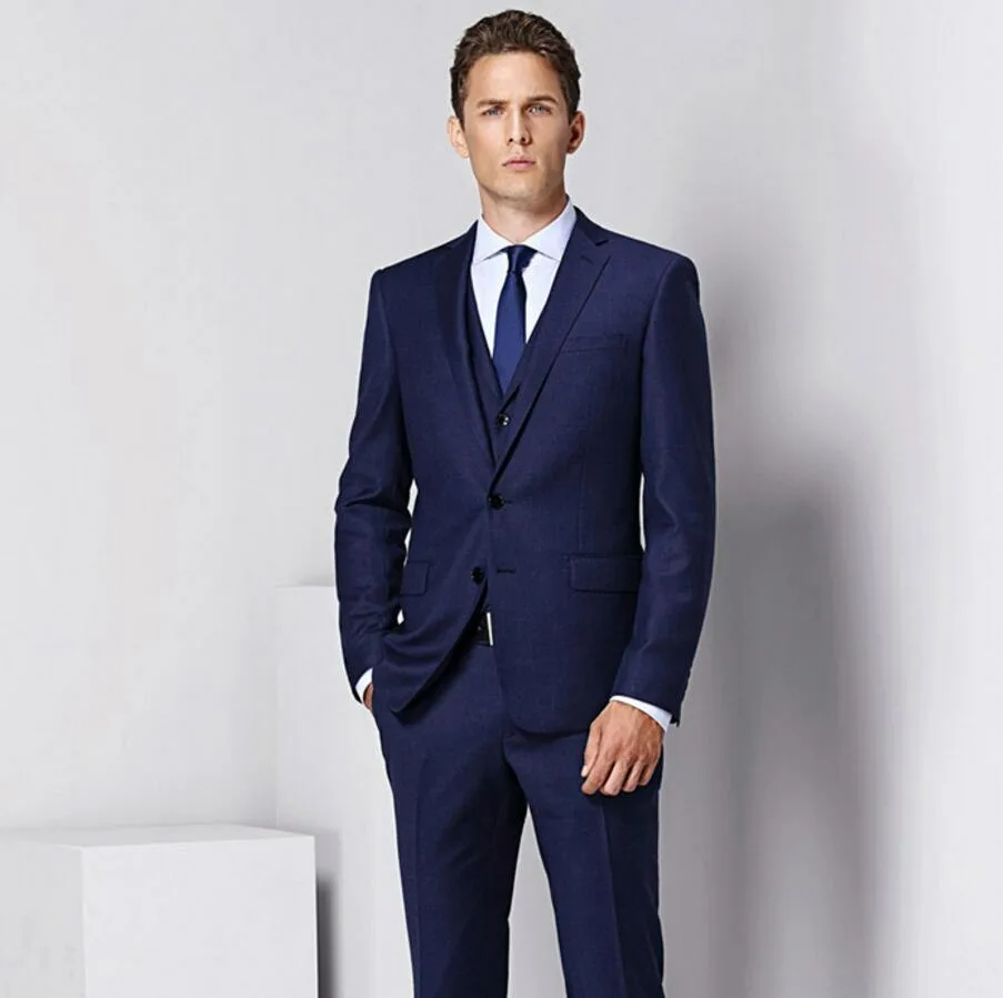 Мужские костюмы: как выбрать свой идеальный образ и выглядеть безупречно